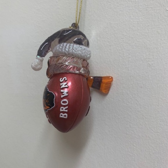 Very Cute Cleveland Browns Christmas Snowman Ornament - Picture 8 of 8